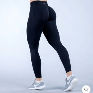 Brand new dfyne leggings midnight black